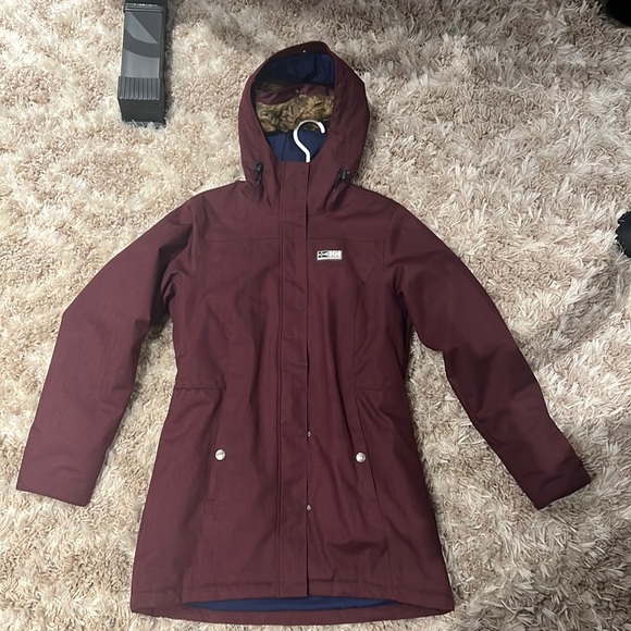 Women’s Helly Hanson winter jacket size small, excellent used condition - Picture 1 of 4